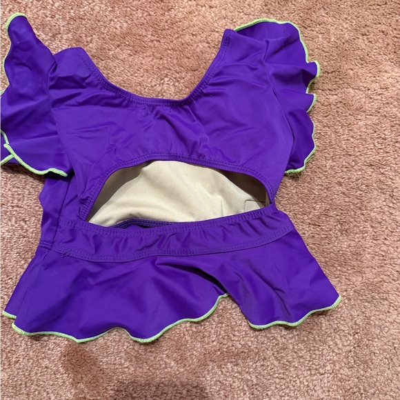 Kandi Kouture Top with Ruffle Sleeves CL (7/8) - Picture 3 of 3